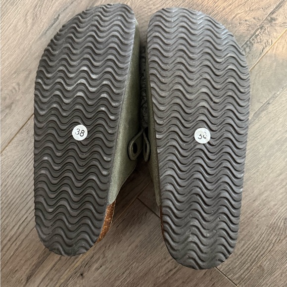 Suede Slip-On Clogs - Picture 3 of 3